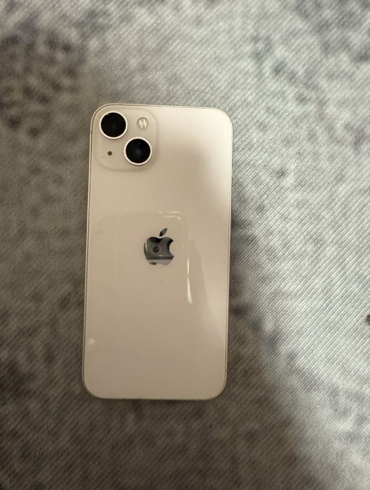 Айфон 13 идеал.