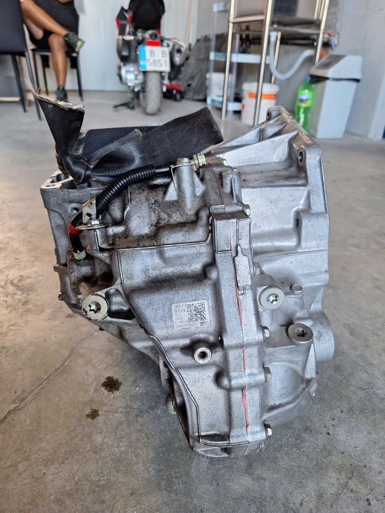 Скоростна кутия за BMW 2, X1 / БМВ 2, Х1 AISIN 6ск