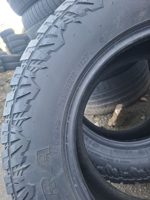 Vand 2 anvelope 265 65 17 bune de iarna dot 2021