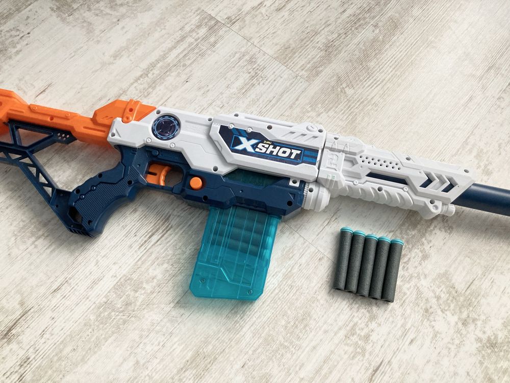 Pusca X-shot Max Attack cu 15 gloante