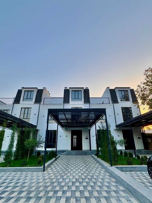 3та Коттеж Сотилади 300м2 Коробка холатида