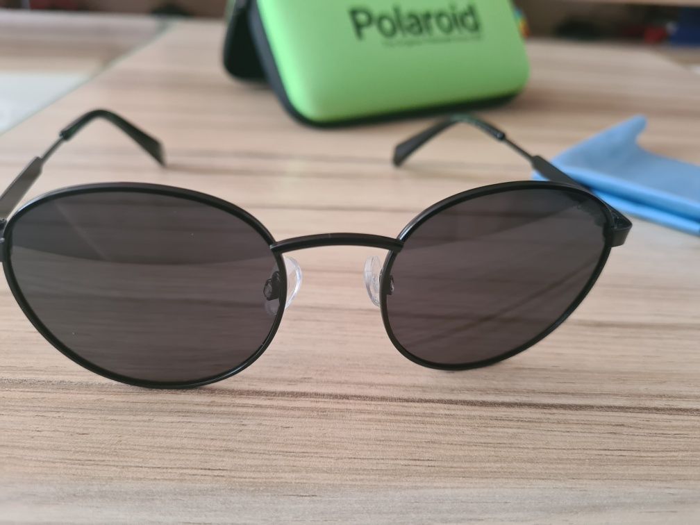 Ochelari de soare Polaroid