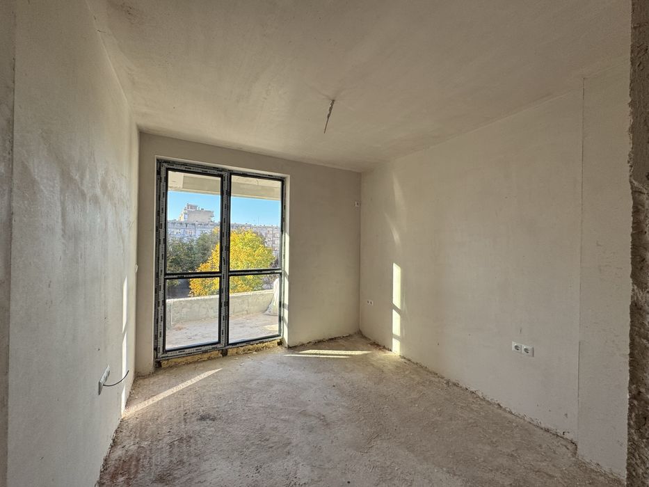 Продава ново строителство в гр. Казанлък