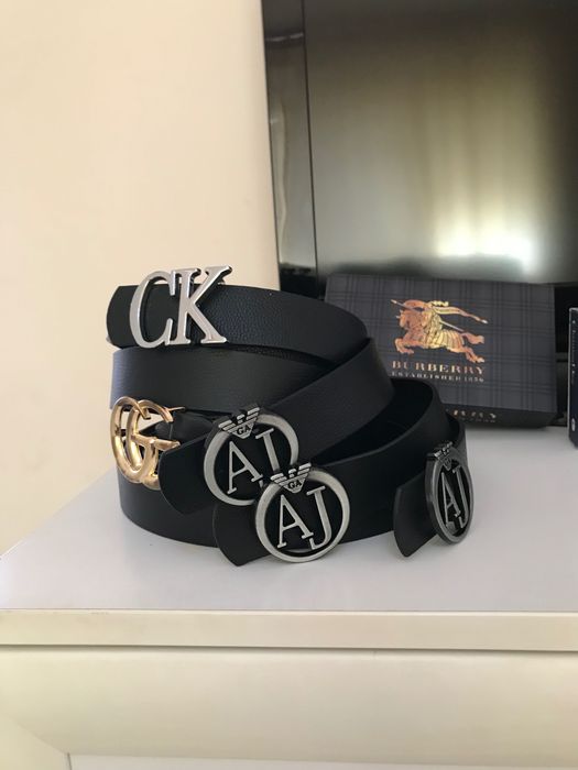 Стилни двустранни колани Valentino CelineLouis Vuitton