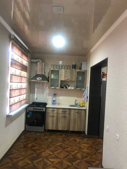 продается 4-х комнатная квартира, Ахмад Югнаки, Мирзо-Улугбекский р-н