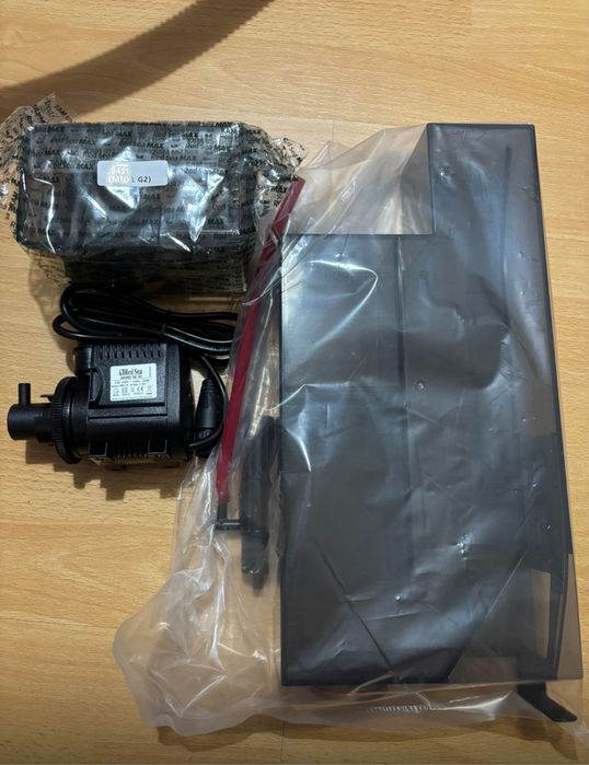 Vand controller Red Sea cu skimmer de proteine si vas ATO Red Sea