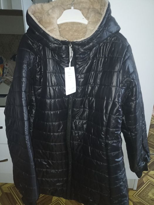 Продам куртку срочно