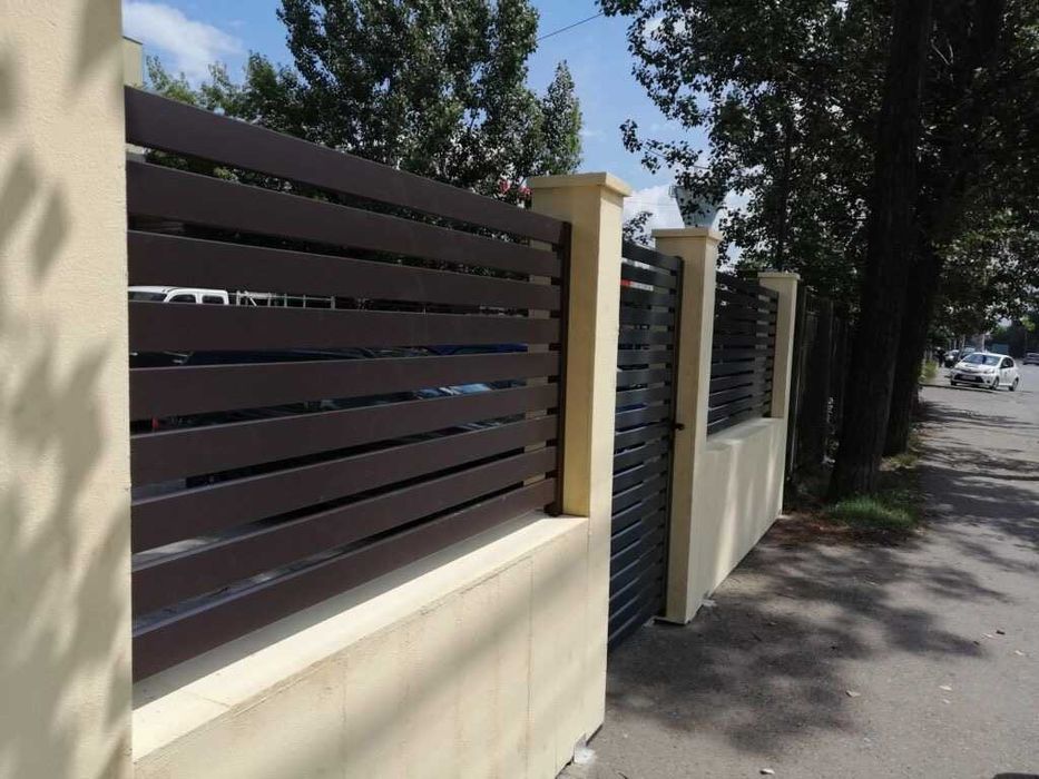 Vand garduri si porti