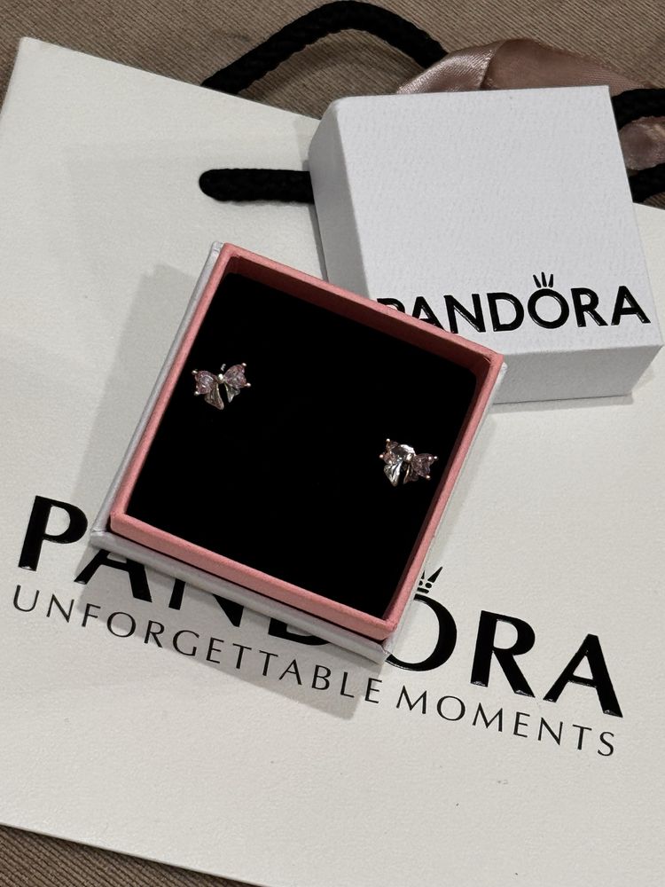 Пандора обеци Pandora
