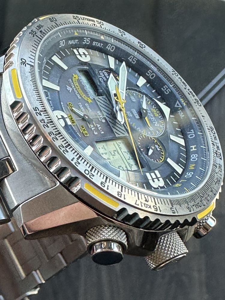 Ceas Citizen Skyhawk Titanium Sapphire.Blue Angels Eco Drive