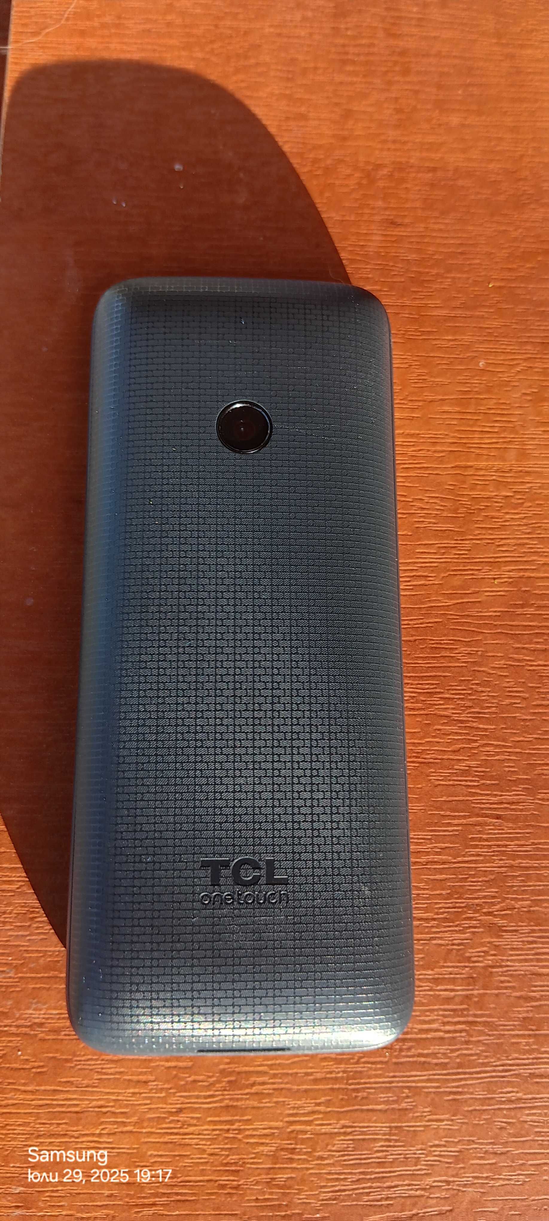 Телефон TCL T311D Отличен неползван