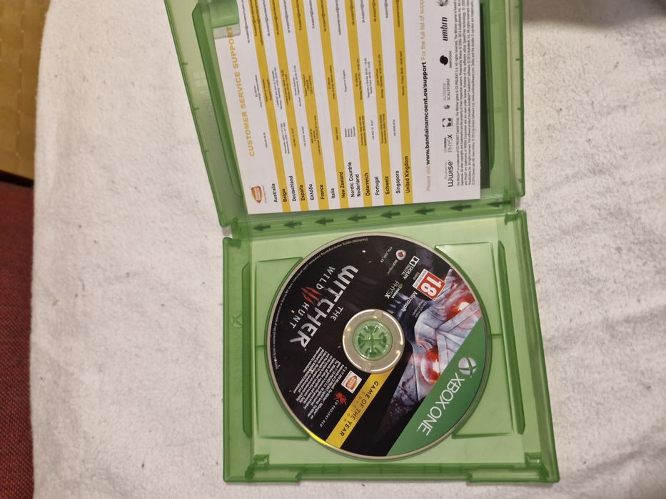 Joc xbox the witcher wild hunt vand sau schimb cu jocuri de p4/ps5