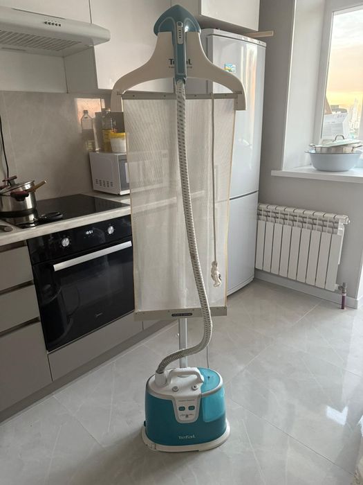 Паровой утюг Tefal