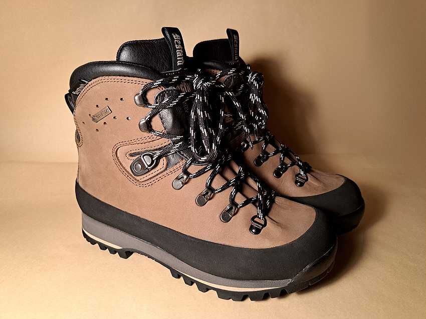 Bocanci tehnici drumetie BESTARD Breithorn Pro (nr 38.5) NOI deosebiti