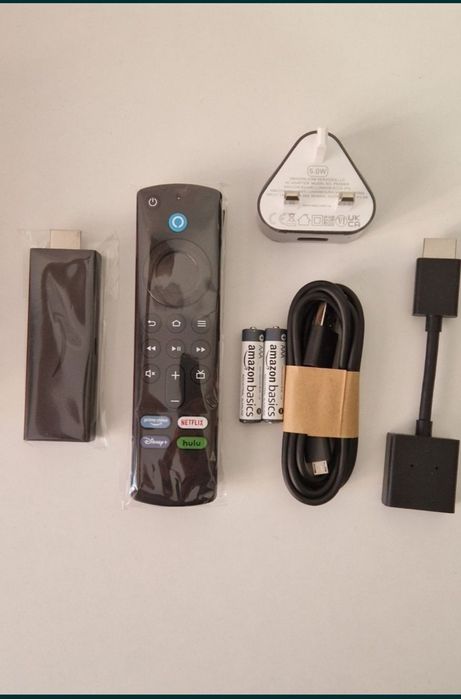 Vând Fire stick tv HD și Roku stick Tv