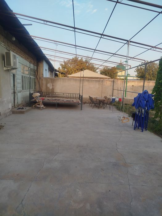 Hovli uy sptiladi