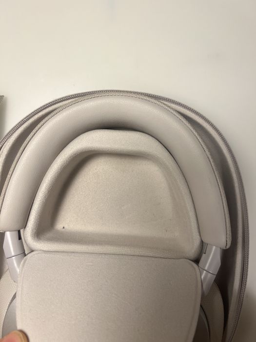 Bowers & Wilkins PX7 S2