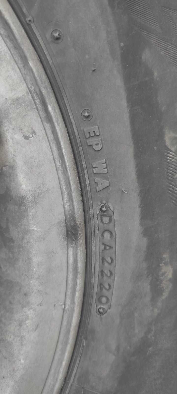 Зимни гуми с ал.джанти, R 16 225/70, 4бр.