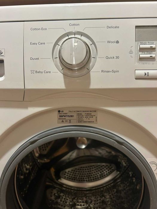 Пералня LG F12B9QD