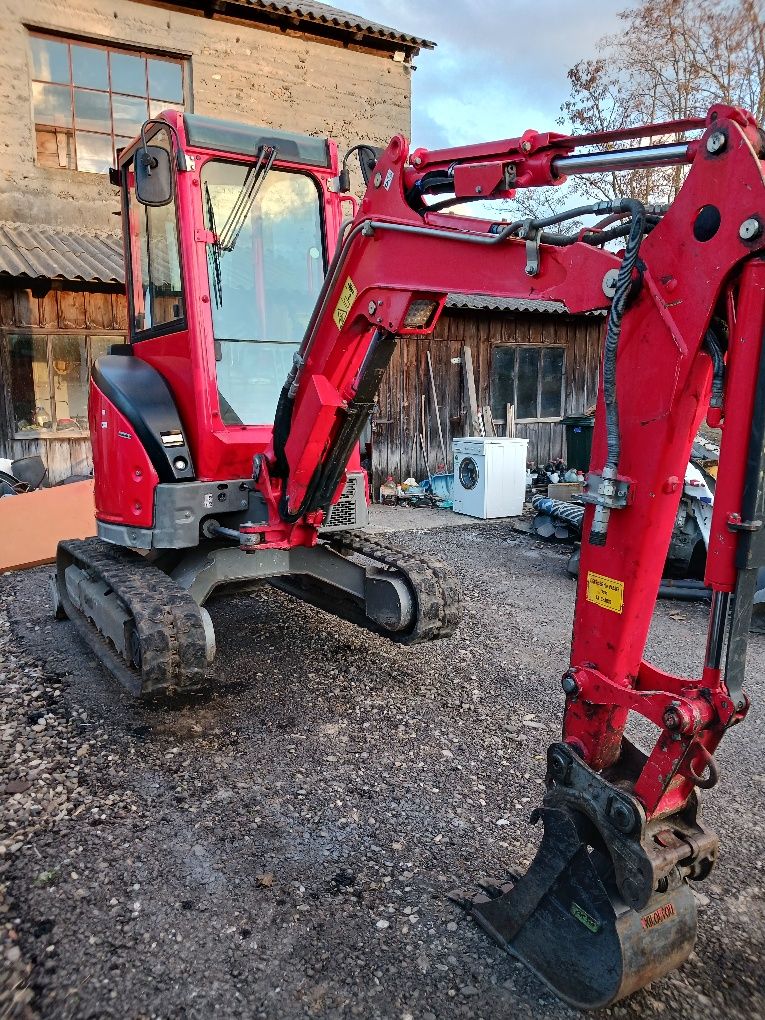 Miniexcavator Yanmar Vio   2.7 tone