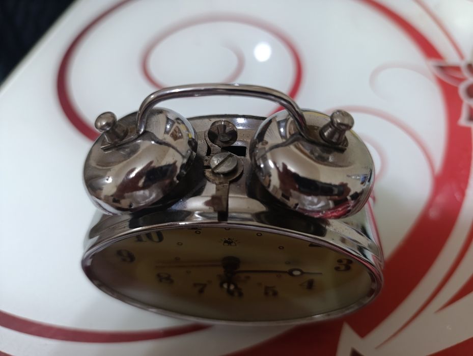 Ceas deșteptător Shanghai China.