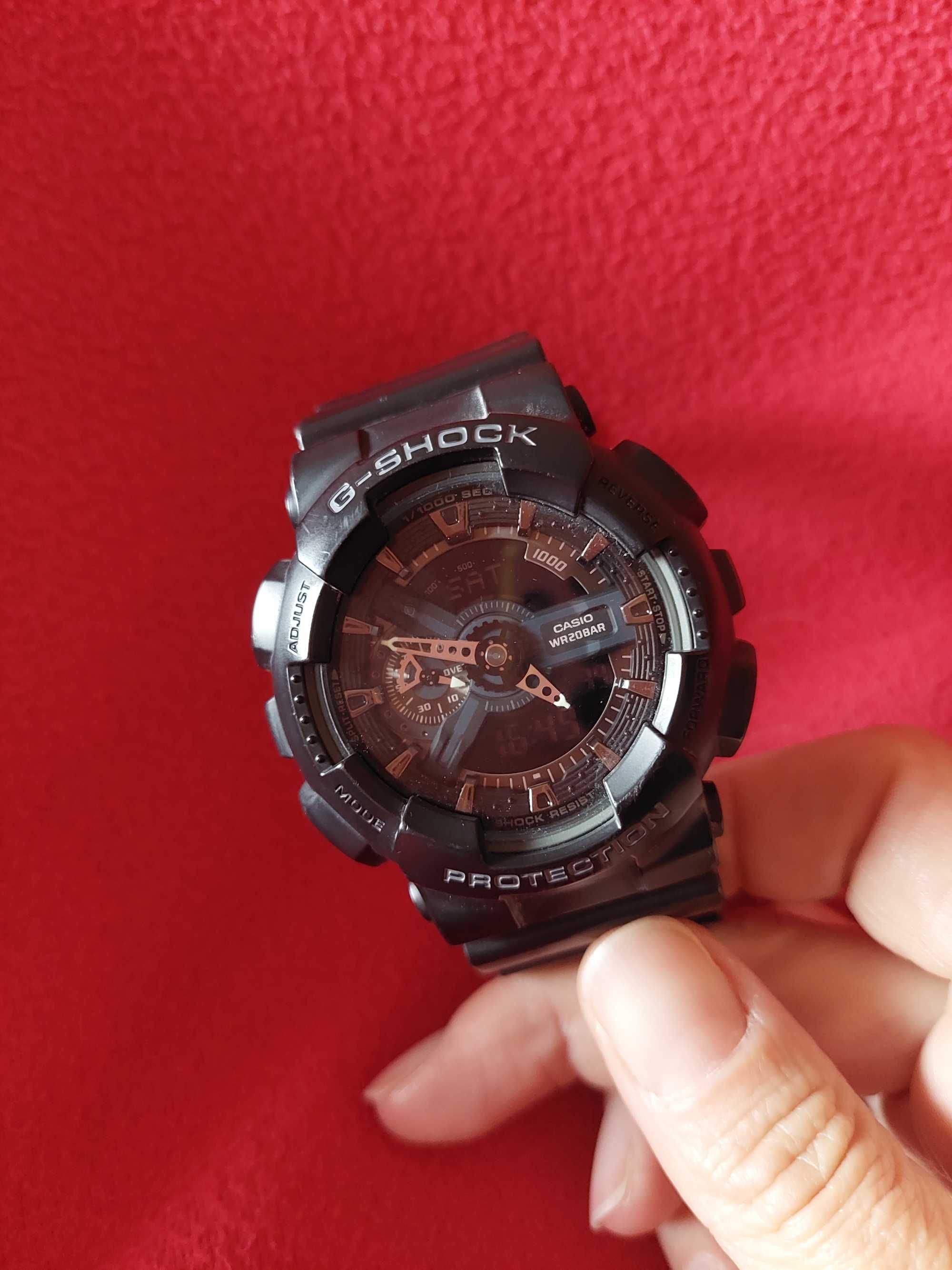 Часовник casio g-shock