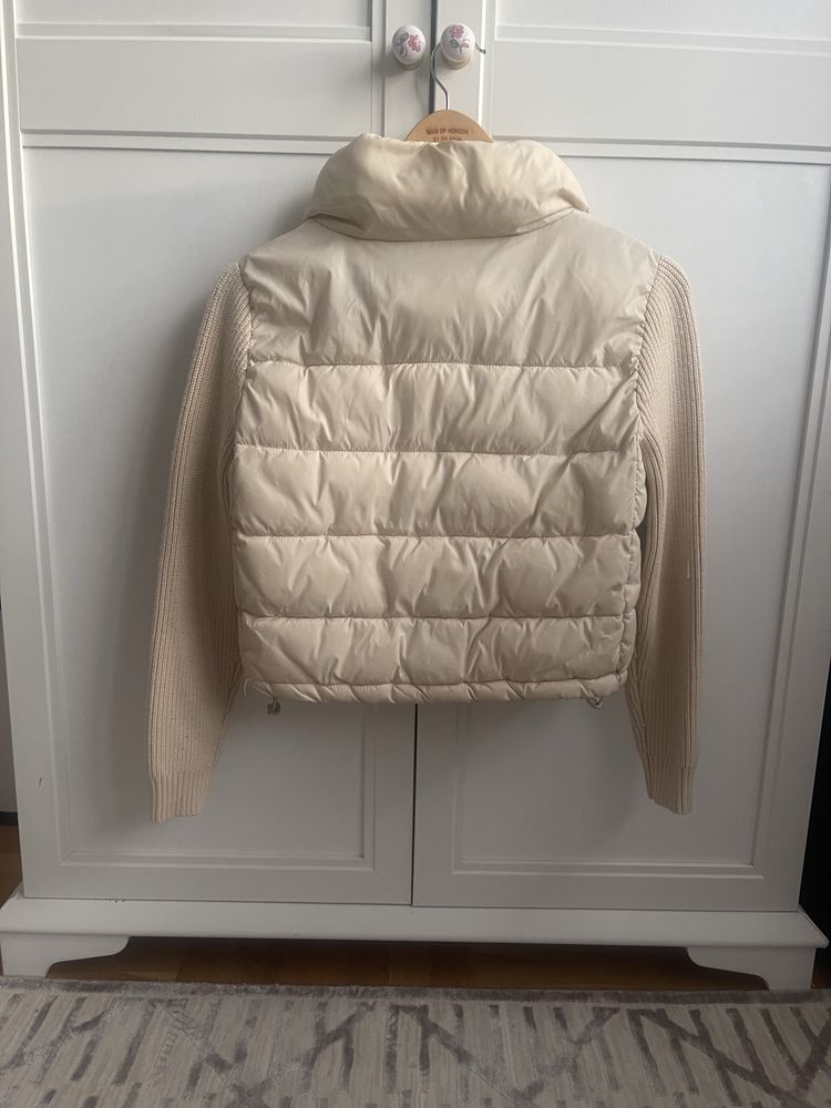 Яке Stradivarius XS бежаво