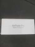 Airpods Pro magsafe charging case