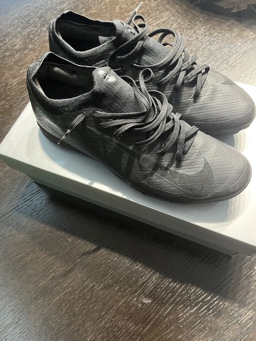 Vand ghete de fotbal de sintetic Nike PRO