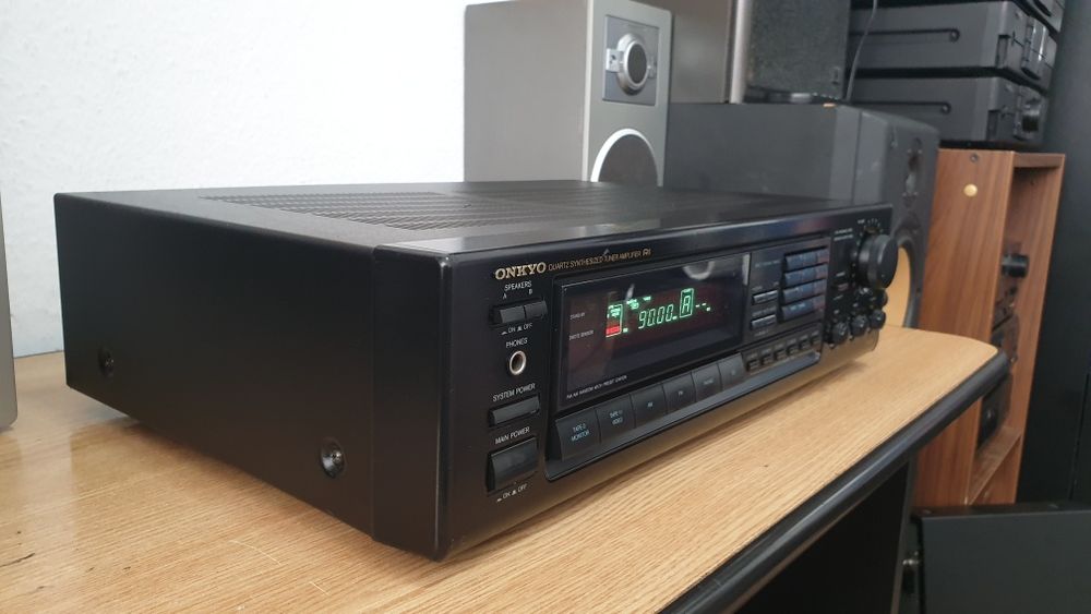 Amplituner Onkyo TX-7920