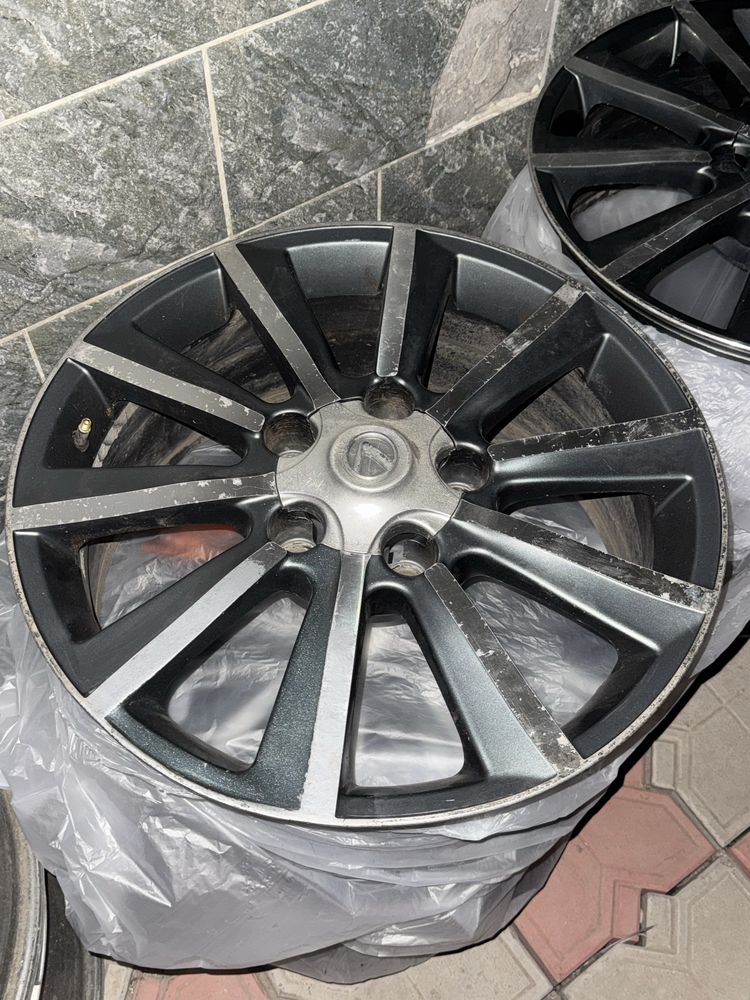 Диски R 20 в хорошом состояний!