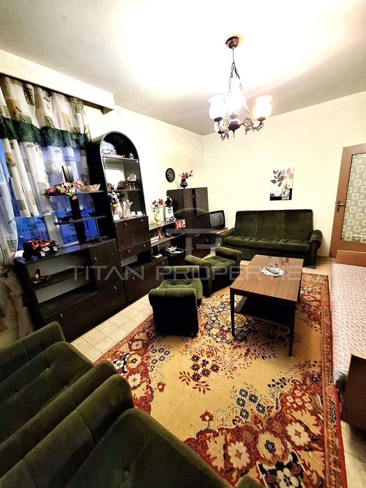 Продава се Тристаен апартамент в Пловдив, Тракия - 86 кв.м за 1280 €/кв.м - Снимка #3