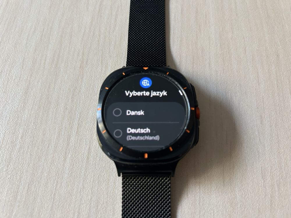Продавам Samsung Galaxy Watch Ultra