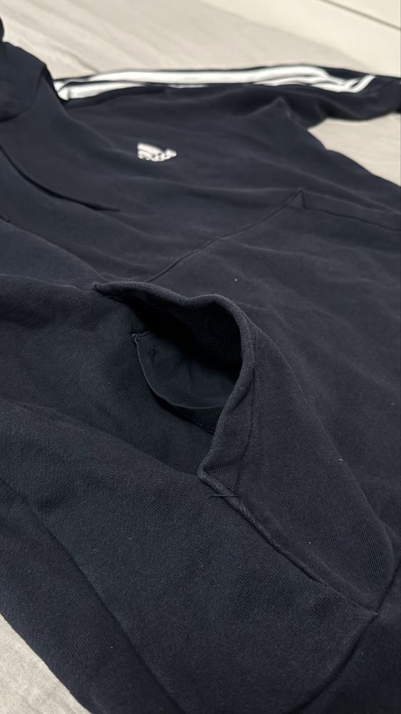adidas three stripes hoodie оригинално