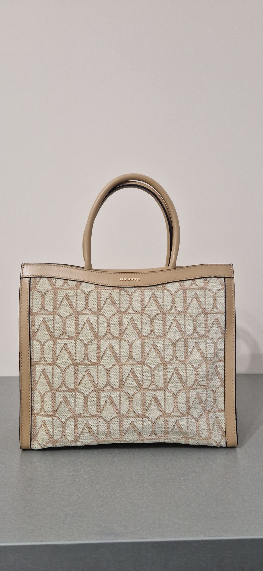 Geanta musette noua