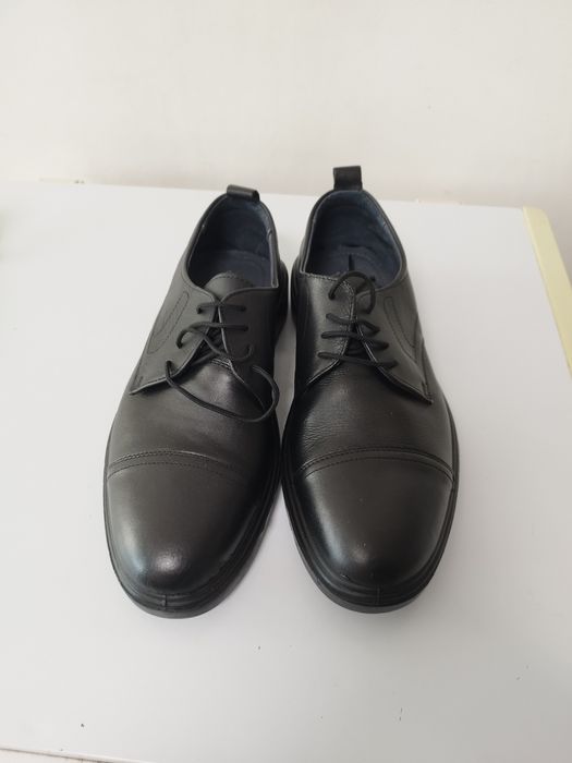 обувки -43 номер