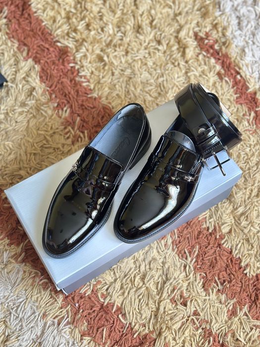 Pantofi barbati eleganti de lac fara siret NOI