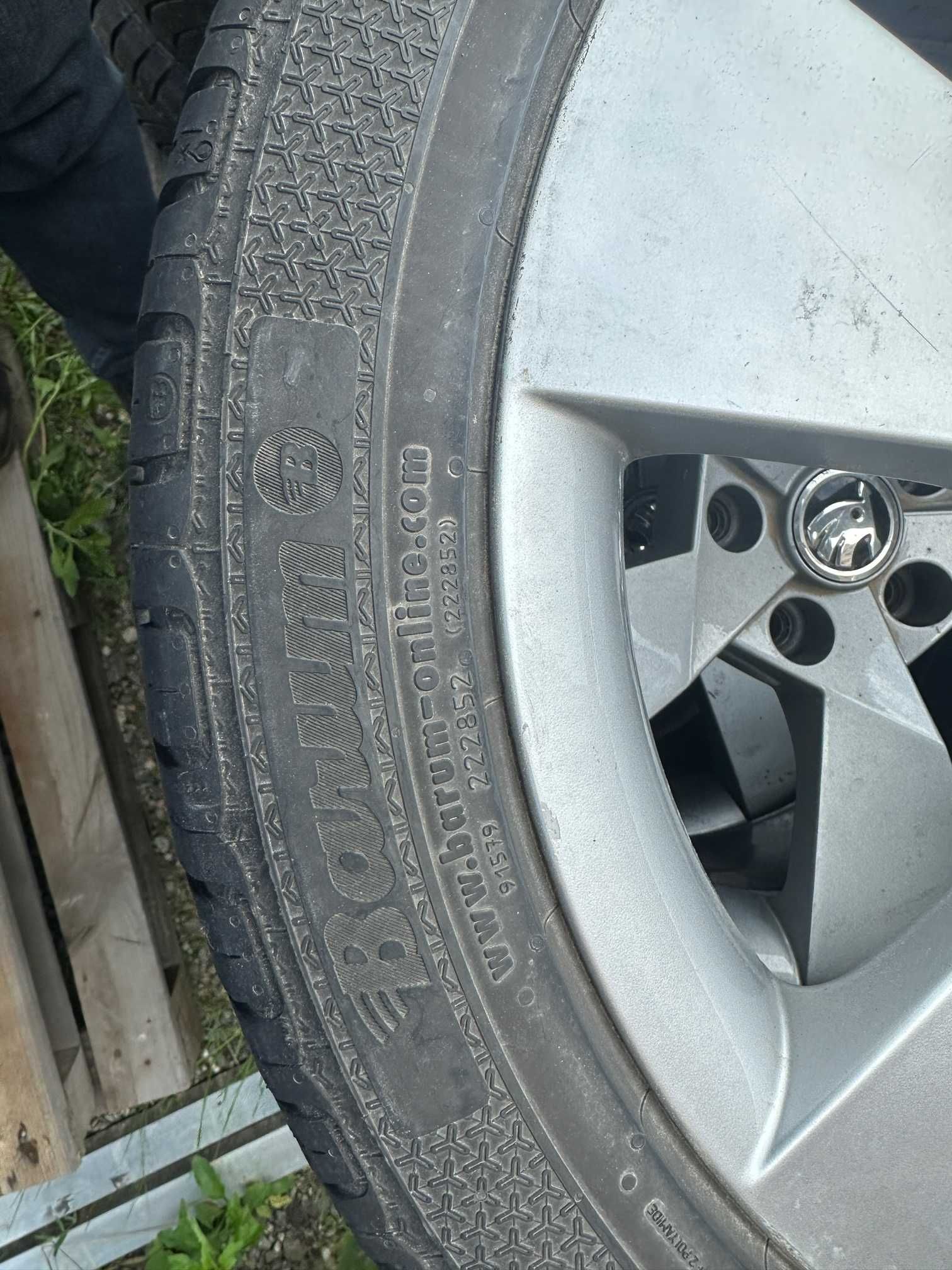 Jenti Aliaj Skoda , anvelope 225/45 R17 Barum