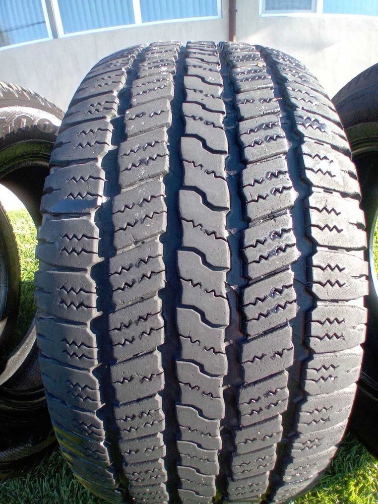 Продавам  гуми 265/60/18 Goodyear Wrangler