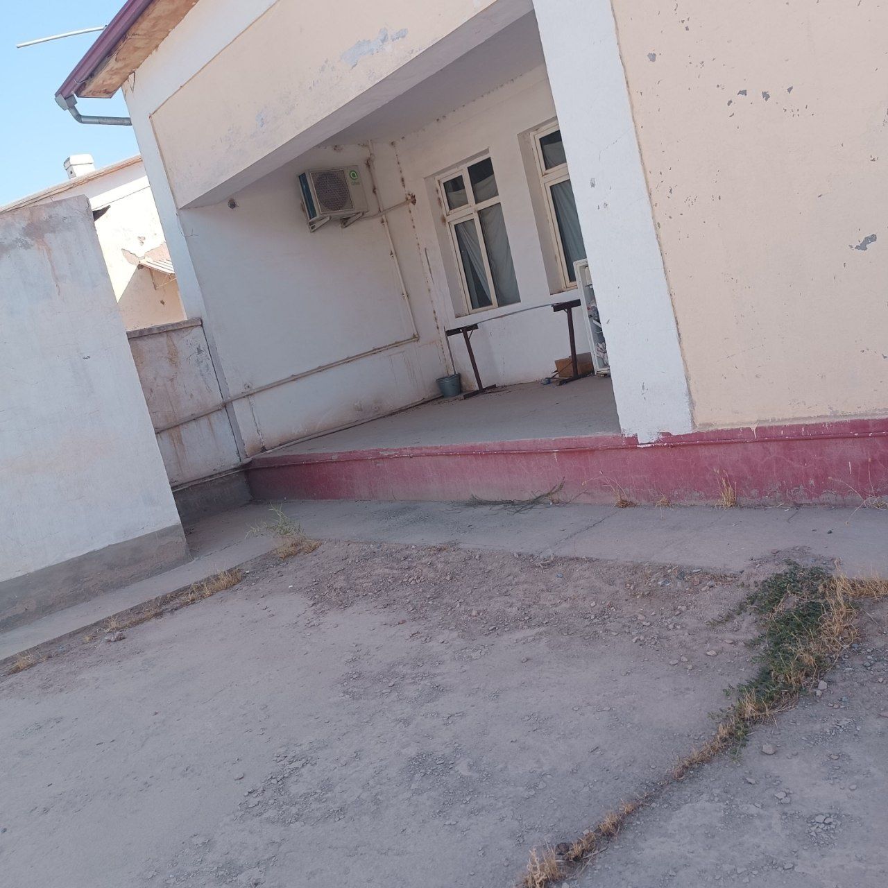 3 honalik KATIJ sotiladi