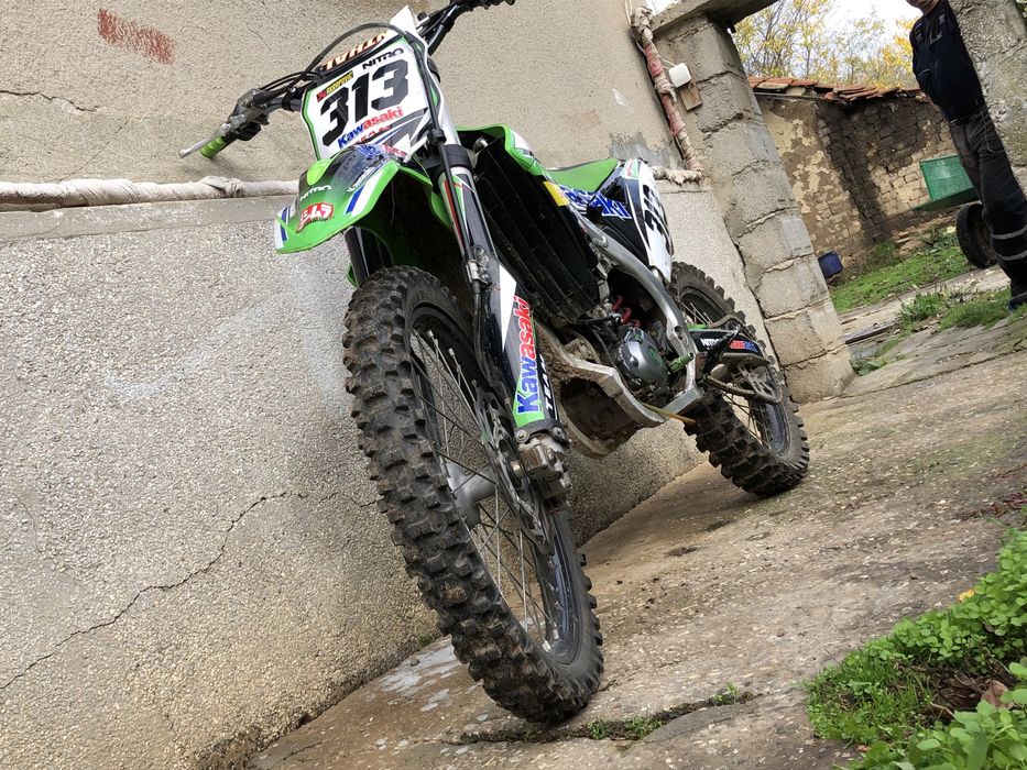 Продавам Kawasaki kx450f 2016 година