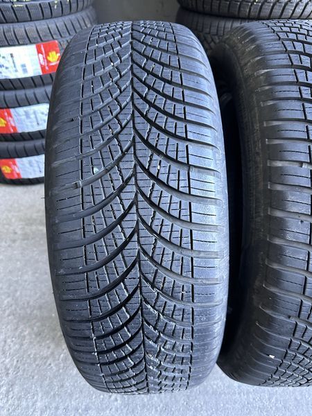 225/60/18 Goodyear 2бр