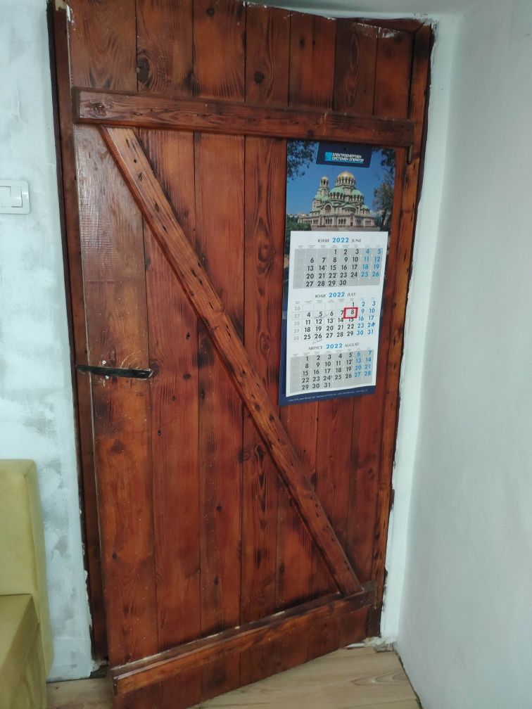 Автентична врата с ръчно ковано желязо