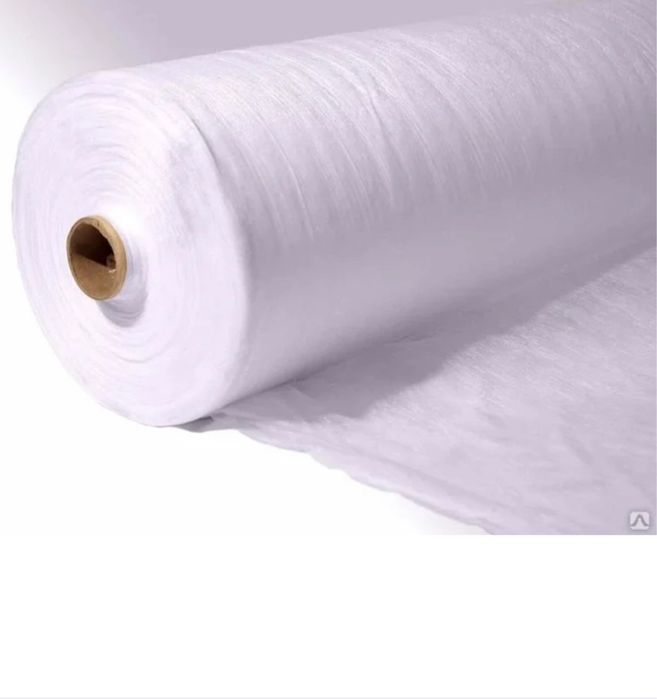 Укрывной материал Спанбонд 40 гр/п. м. 1000 п. м в рулоне.