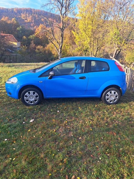 Vând  Fiat  Punto