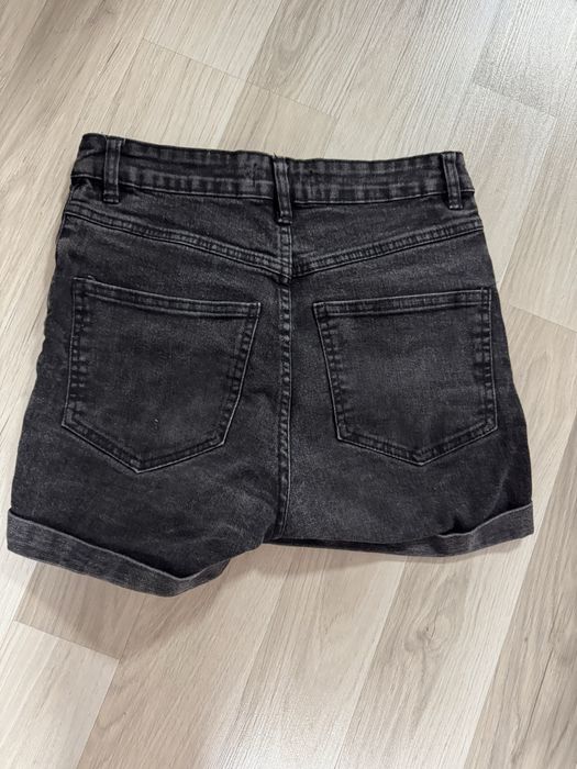 Лот от 2 чифта къси панталонки