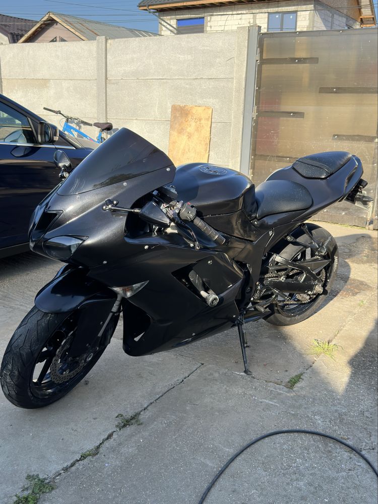 Kawasaki Ninja zx6r
