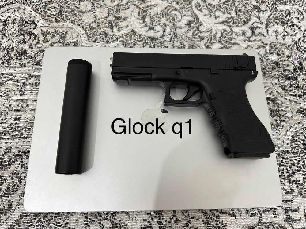 Glock q1 pistolet, 1:1