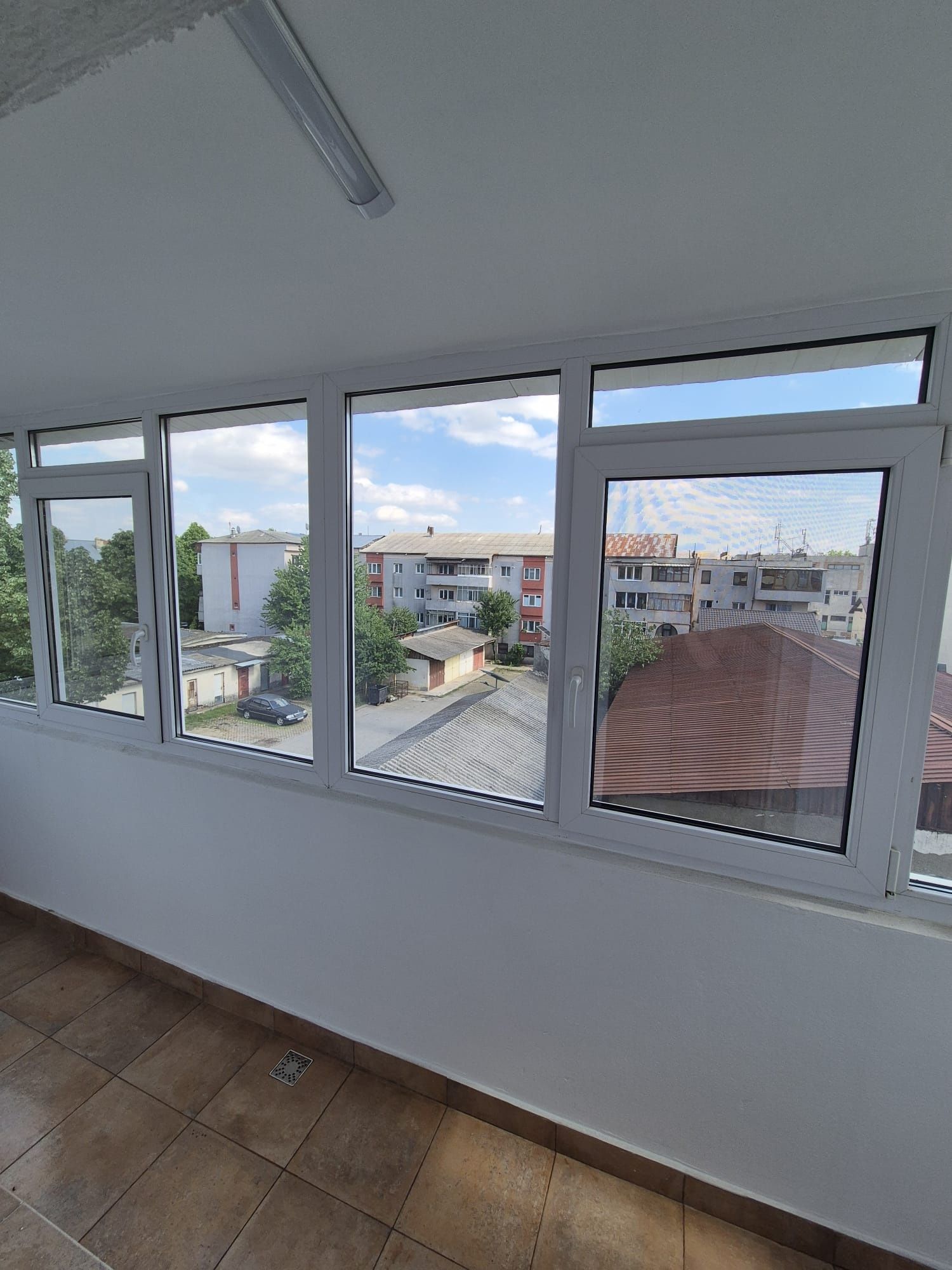 Vand apartament 3 camere PANCIU