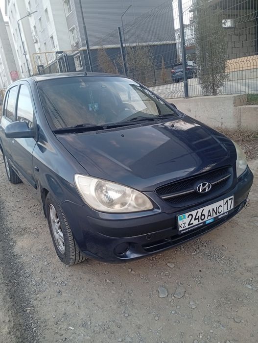 Продам машину Хундай гетз 2011 год